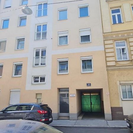 Quiet & Stylish Apartment In Vienna For 4 Guests Luaran gambar
